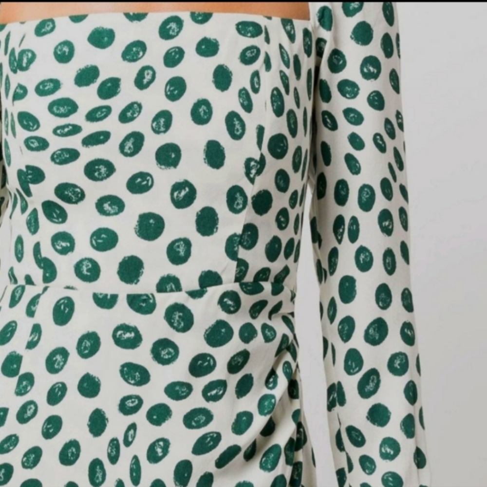 Reformation Hilda Dress - Picture 4 of 11